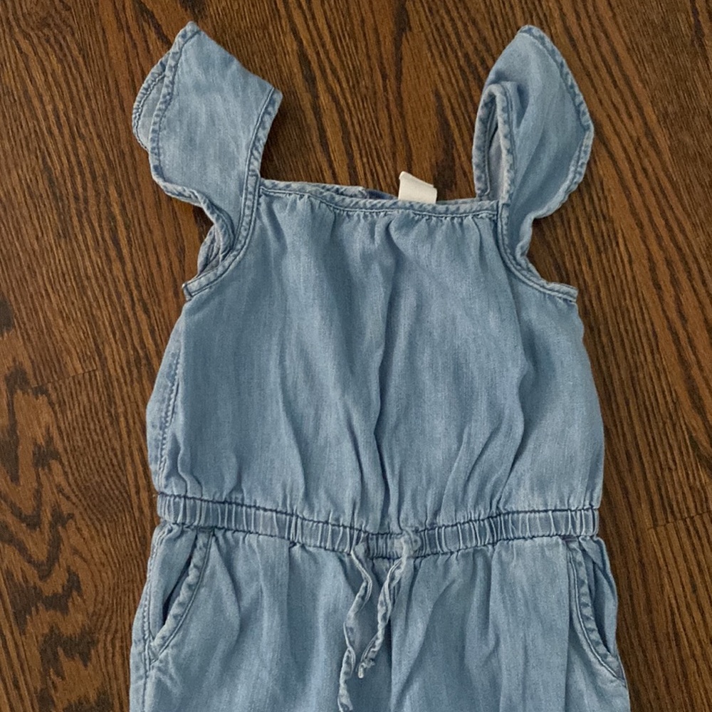 Gap toddler girls chambray romper - Picture 2 of 4